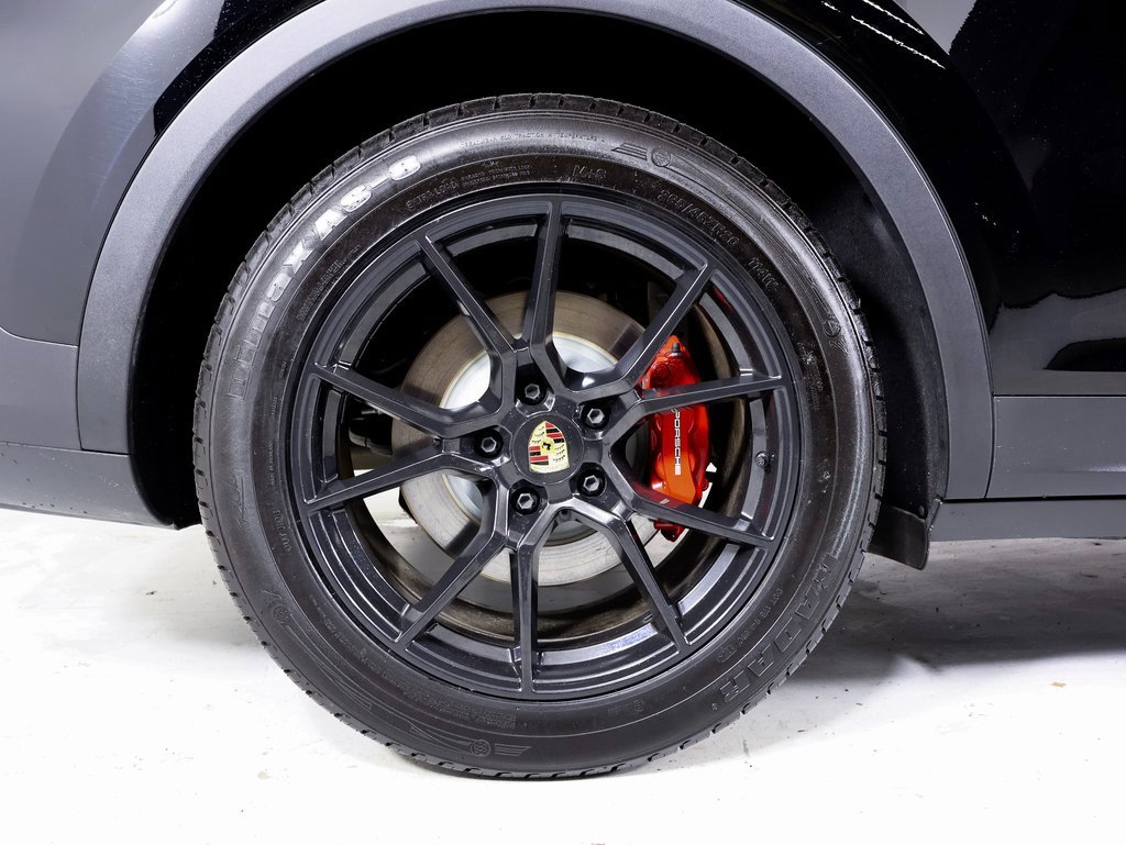 Certified 2024 Porsche Cayenne image 20