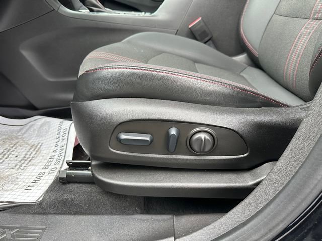 Used 2023 Chevrolet Equinox RS image 20