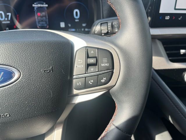 Used 2025 Ford Explorer Active image 16