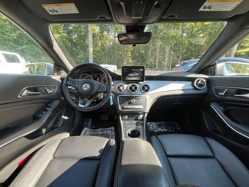 Used 2018 Mercedes-Benz CLA 250 image 33
