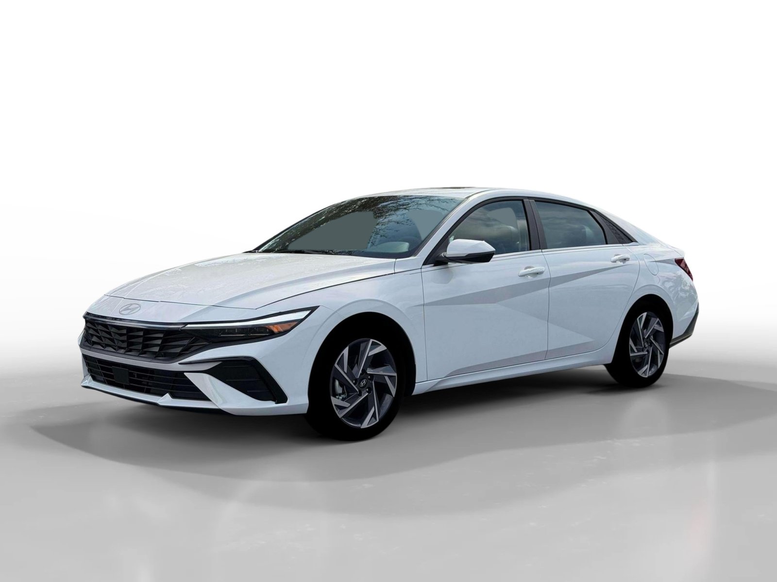 New 2026 Hyundai Elantra Limited FWD image 2
