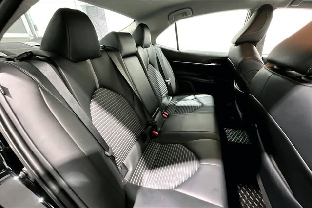 Used 2024 Toyota Camry SE image 26