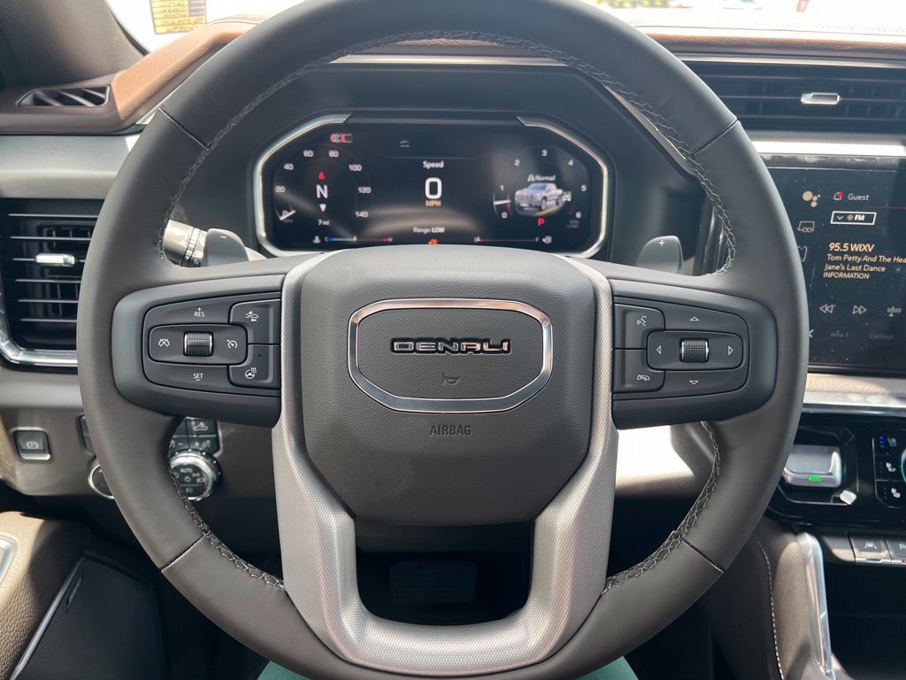 New 2026 GMC Sierra 1500 Denali w/ Denali Reserve Package AWD/4WD image 14