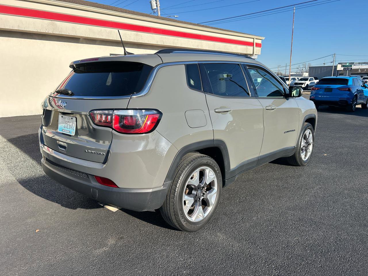 Used 2020 Jeep Compass Limited image 5