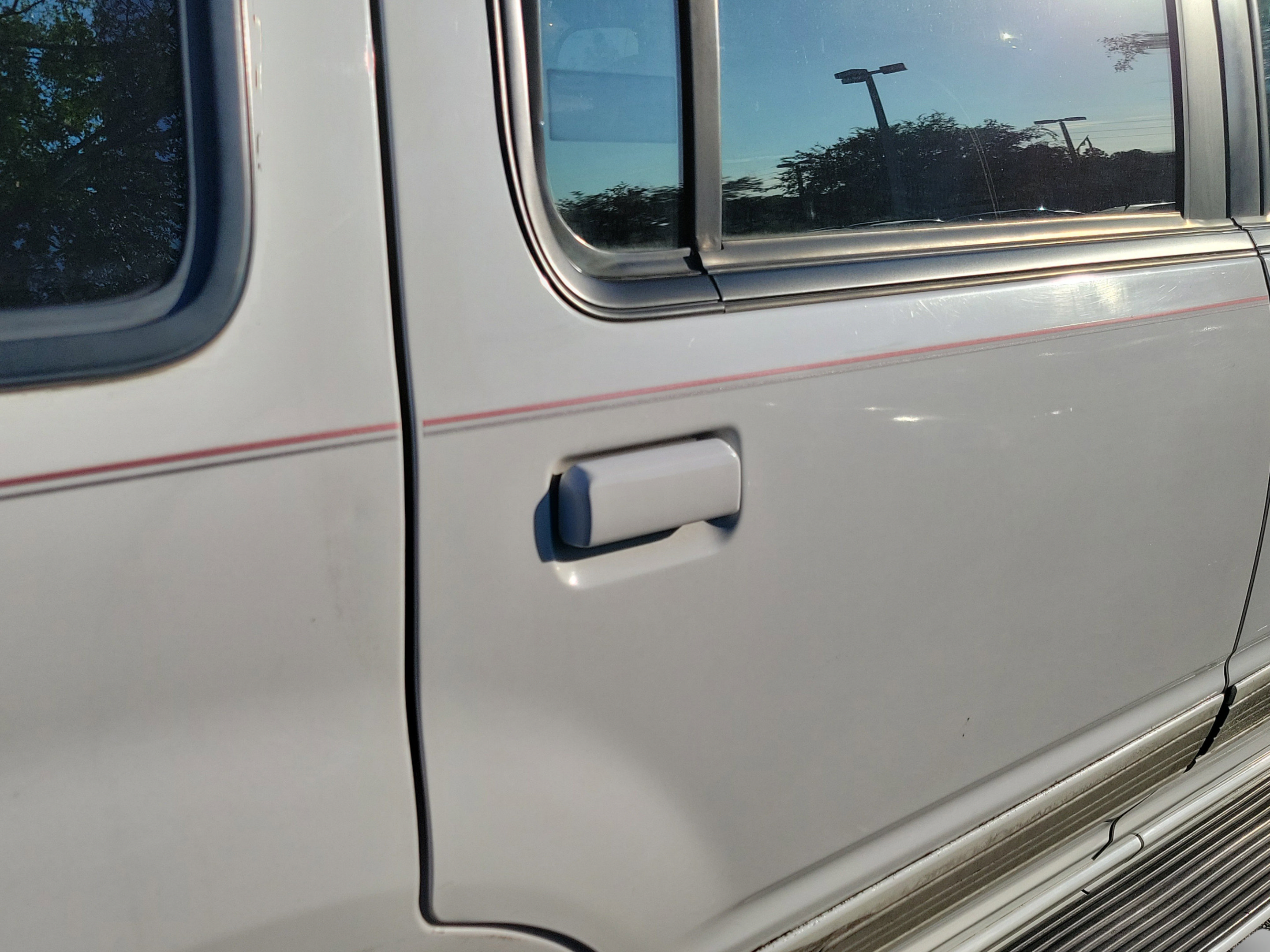 Used 1995 Ford Explorer Eddie Bauer RWD image 19