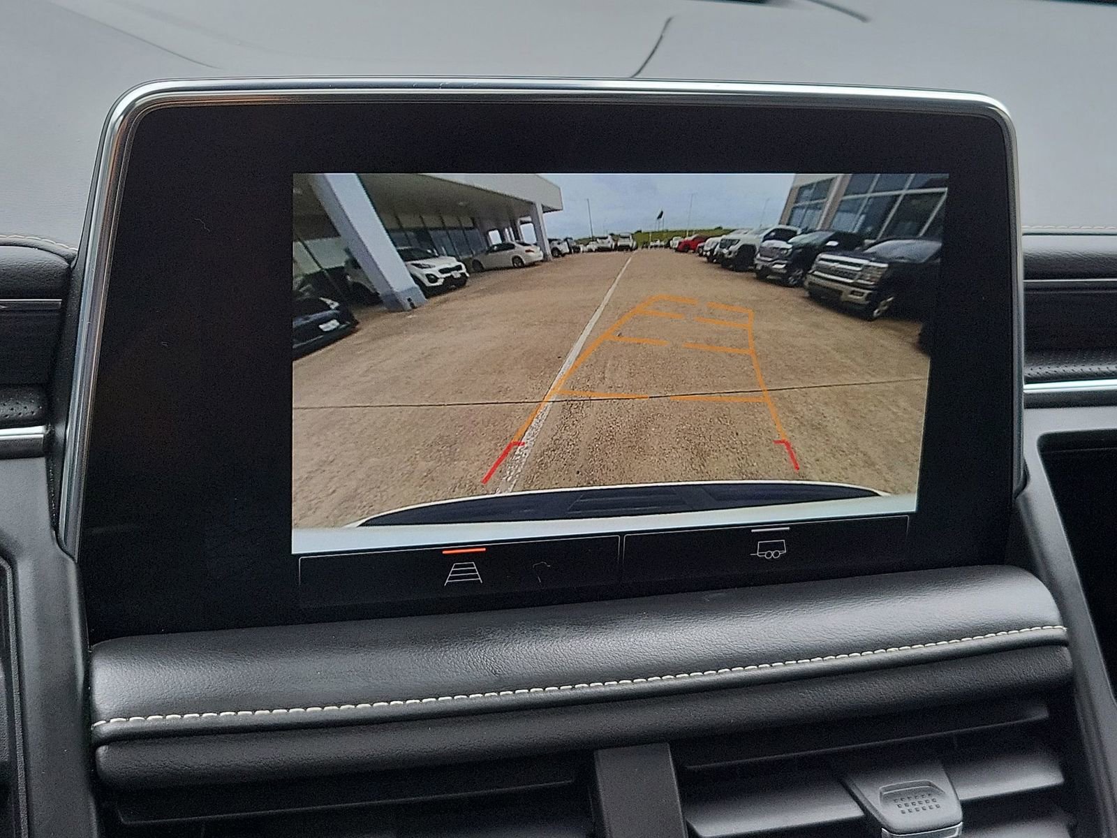 Certified 2023 GMC Yukon XL SLT image 14