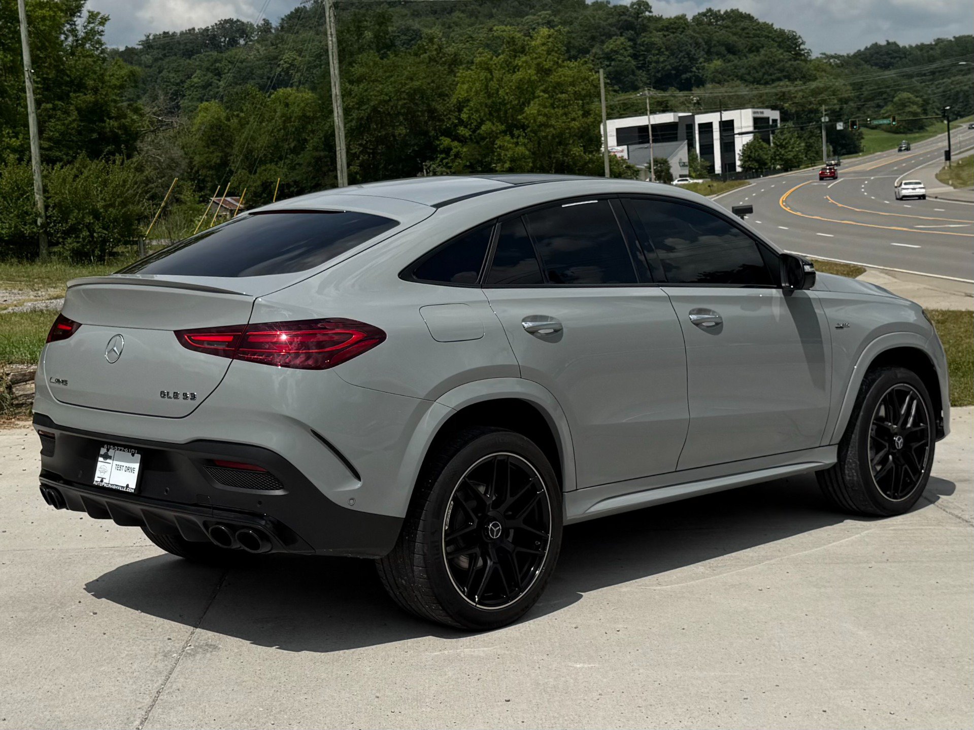 Used 2025 Mercedes-Benz GLE 53 AMG 4MATIC Coupe image 3