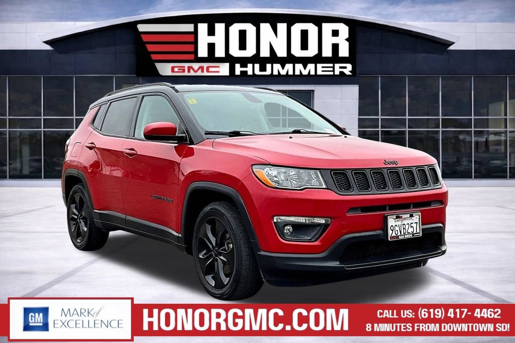 Used 2019 Jeep Compass Latitude FWD image 1