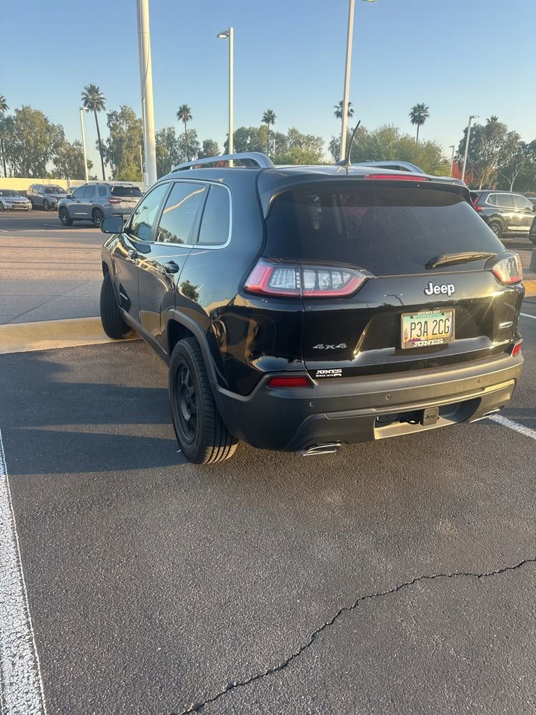 Used 2019 Jeep Cherokee Latitude Plus w/ Trailer Tow Group image 4