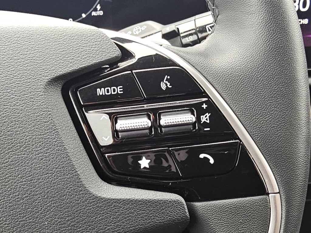 Certified 2023 Kia Niro Wind w/ Wind Preserve Package FWD image 20