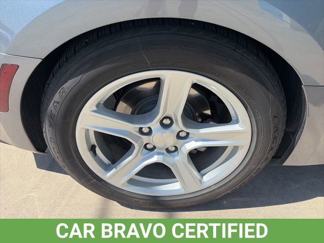 Certified 2019 Chevrolet Camaro LT RWD image 7