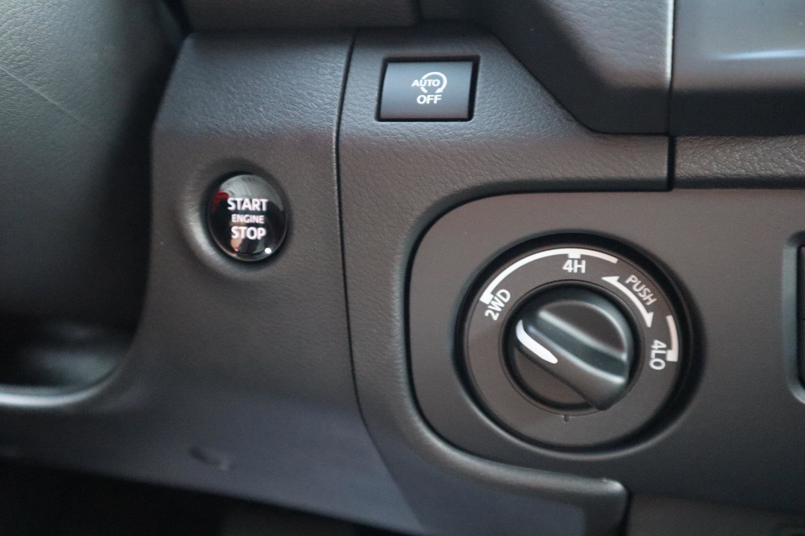 New 2026 Nissan Frontier 4x4 Crew Cab image 37