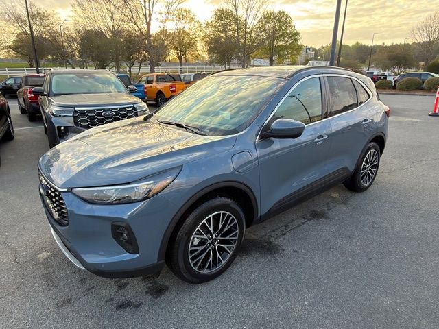 New 2026 Ford Escape SE w/ PHEV Premium Package image 10