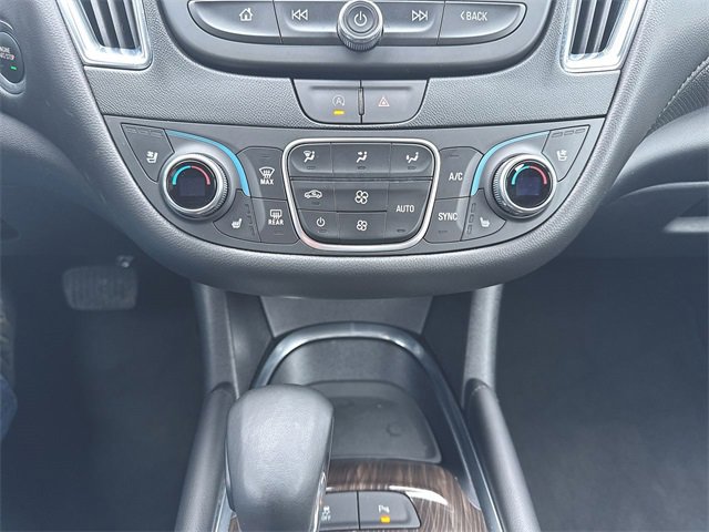 Used 2024 Chevrolet Malibu LT image 18