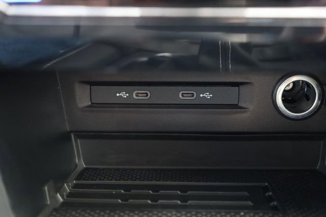 New 2026 Volkswagen Taos SEL image 16