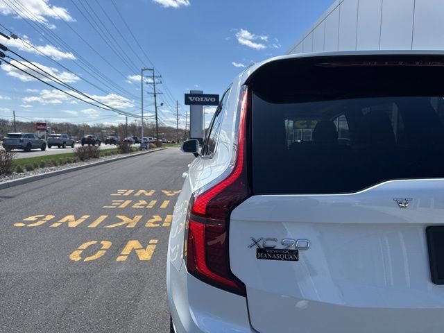 Certified 2025 Volvo XC90 B6 Plus AWD/4WD image 10