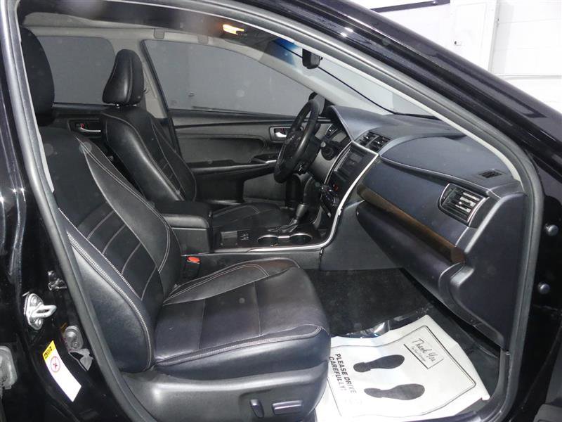Used 2016 Toyota Camry XLE FWD image 22