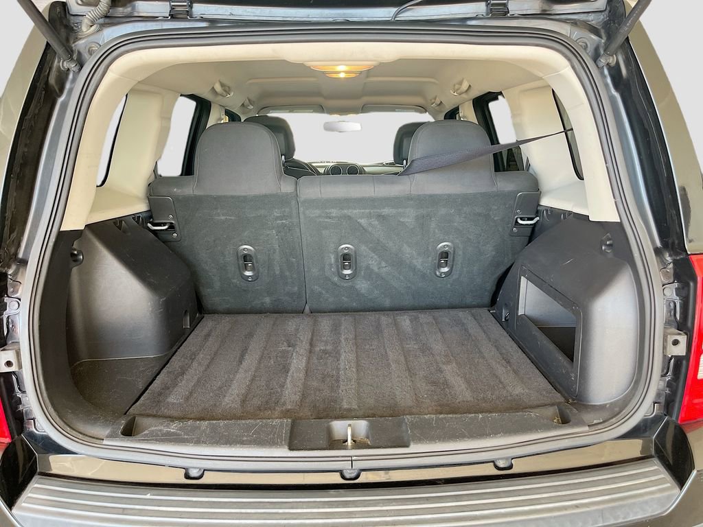 Used 2017 Jeep Patriot Latitude image 23