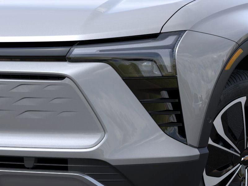 New 2025 Chevrolet Blazer EV LT image 10