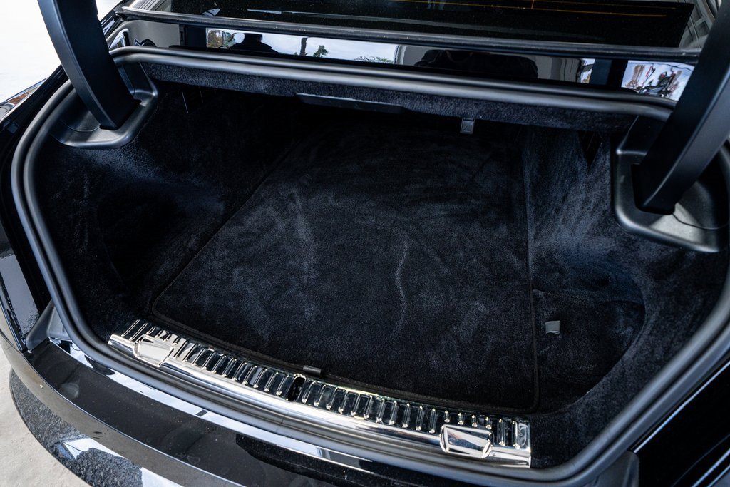 Used 2024 Rolls-Royce Spectre w/ Spectre Launch Package image 70