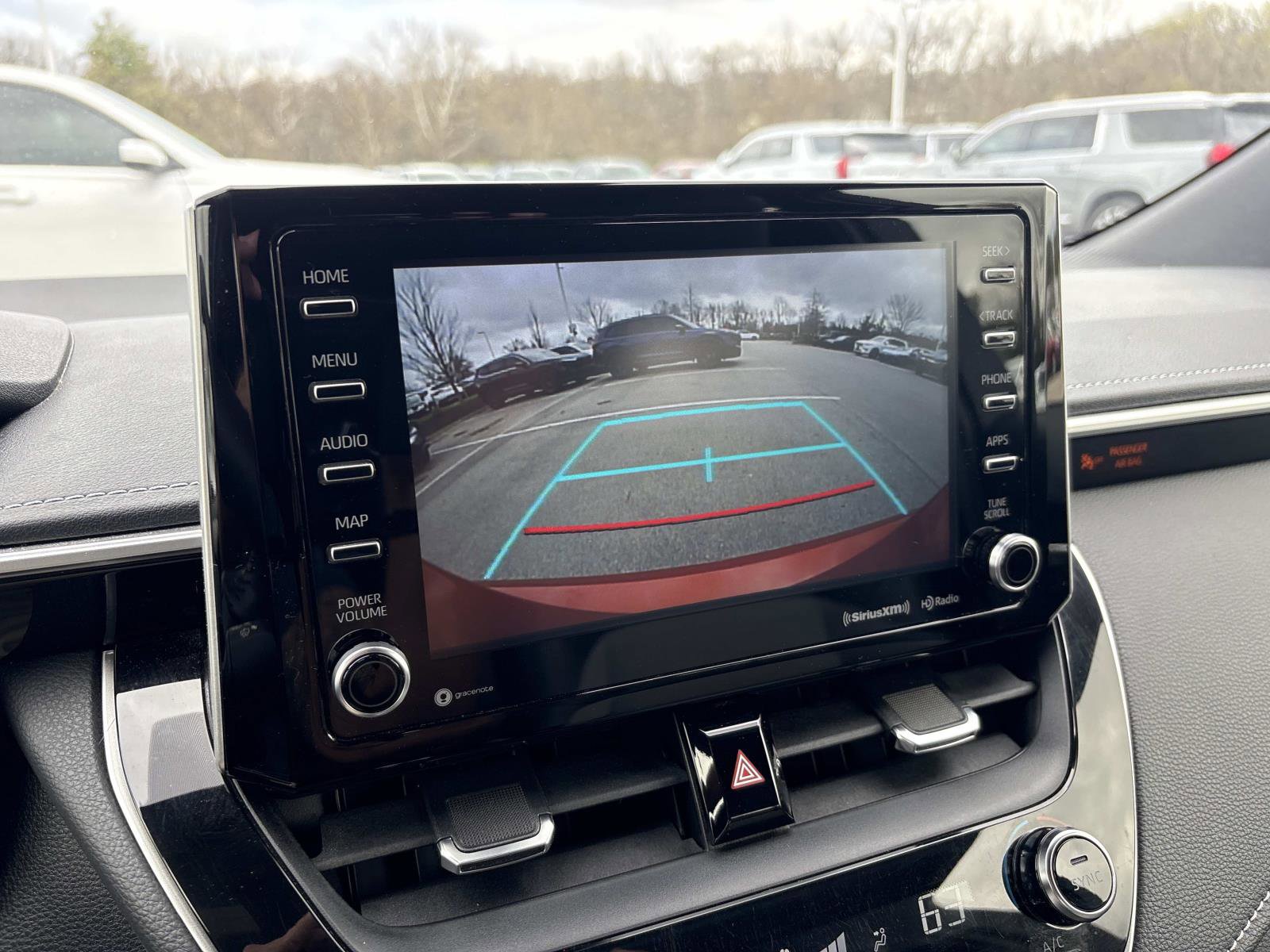 Used 2020 Toyota Corolla XSE image 22