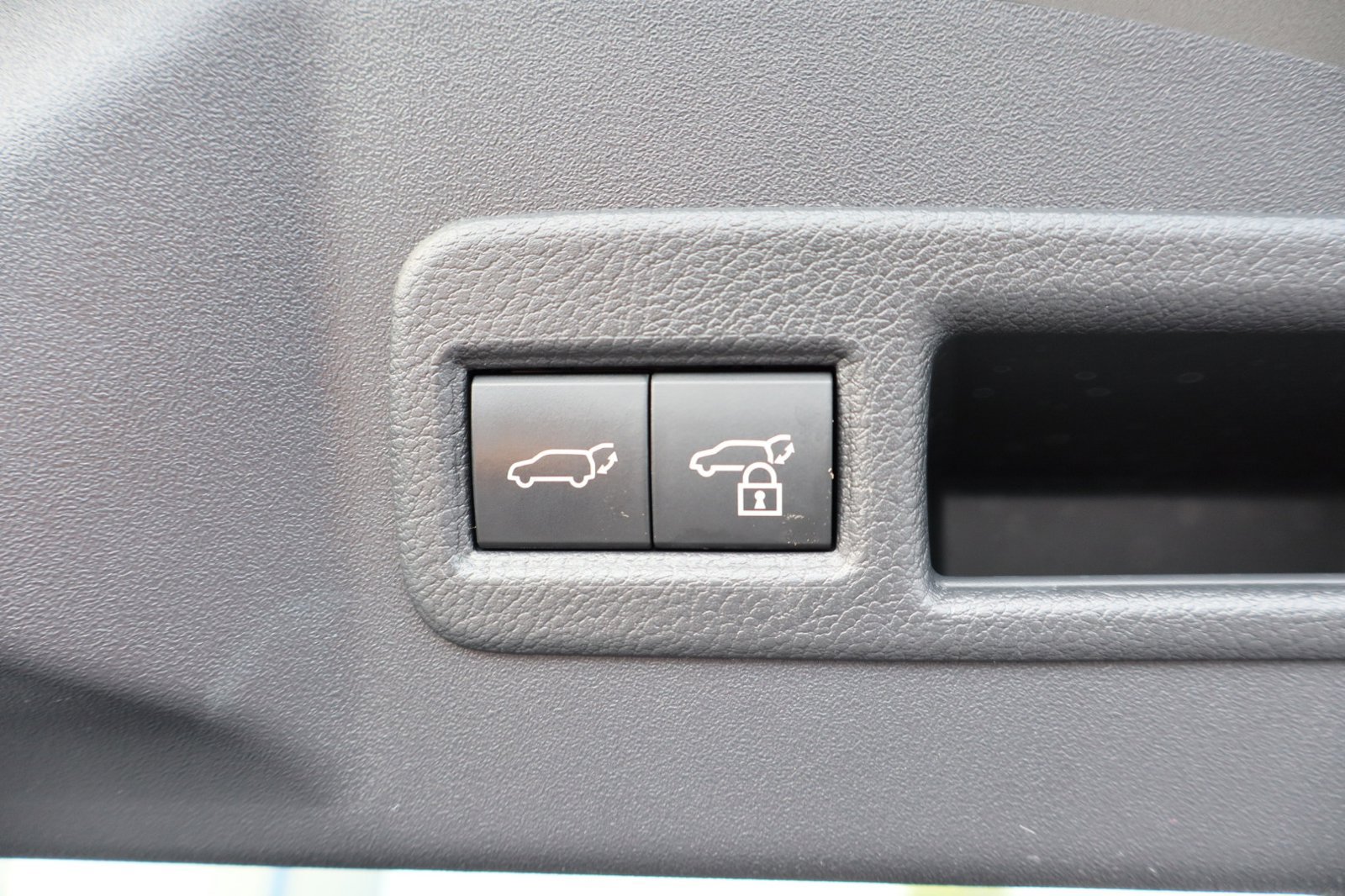 Used 2023 Subaru Solterra AWD image 26