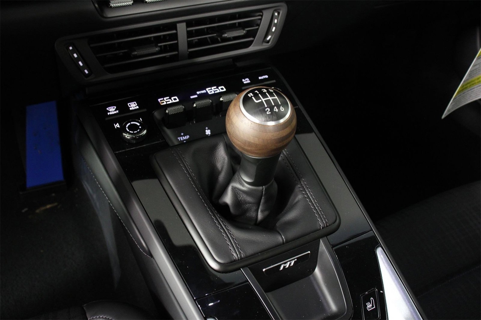 New 2026 Porsche 911 Carrera T image 14