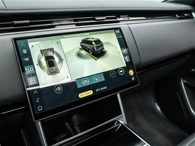 Used 2025 Land Rover Range Rover Long Wheelbase SE image 28