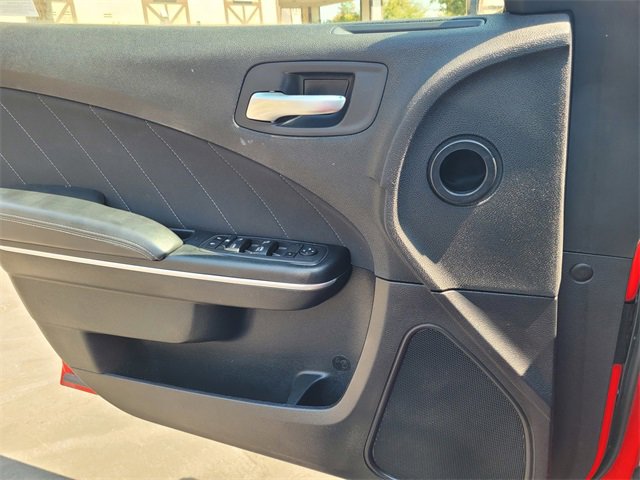 Used 2022 Dodge Charger SXT image 13