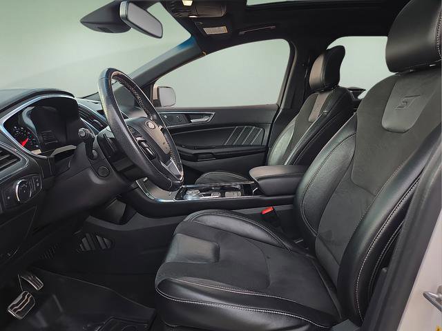 Used 2019 Ford Edge ST w/ Convenience Package image 22