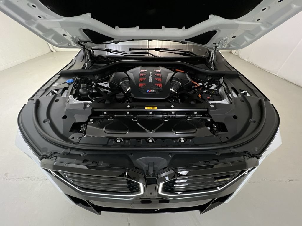 New 2023 BMW XM AWD/4WD image 30