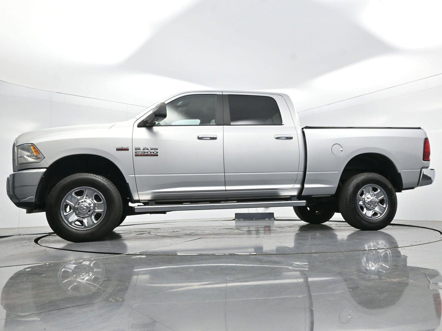 Used 2018 RAM 2500 SLT image 44