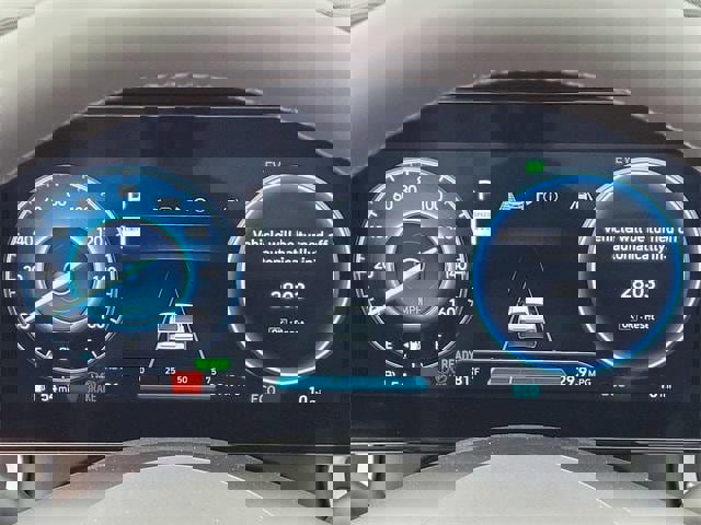 New 2025 Hyundai Elantra Limited image 10