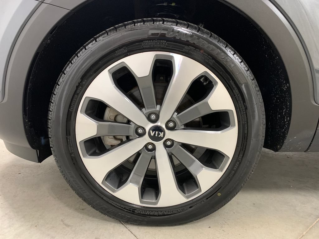 Used 2020 Kia Telluride S AWD/4WD image 2