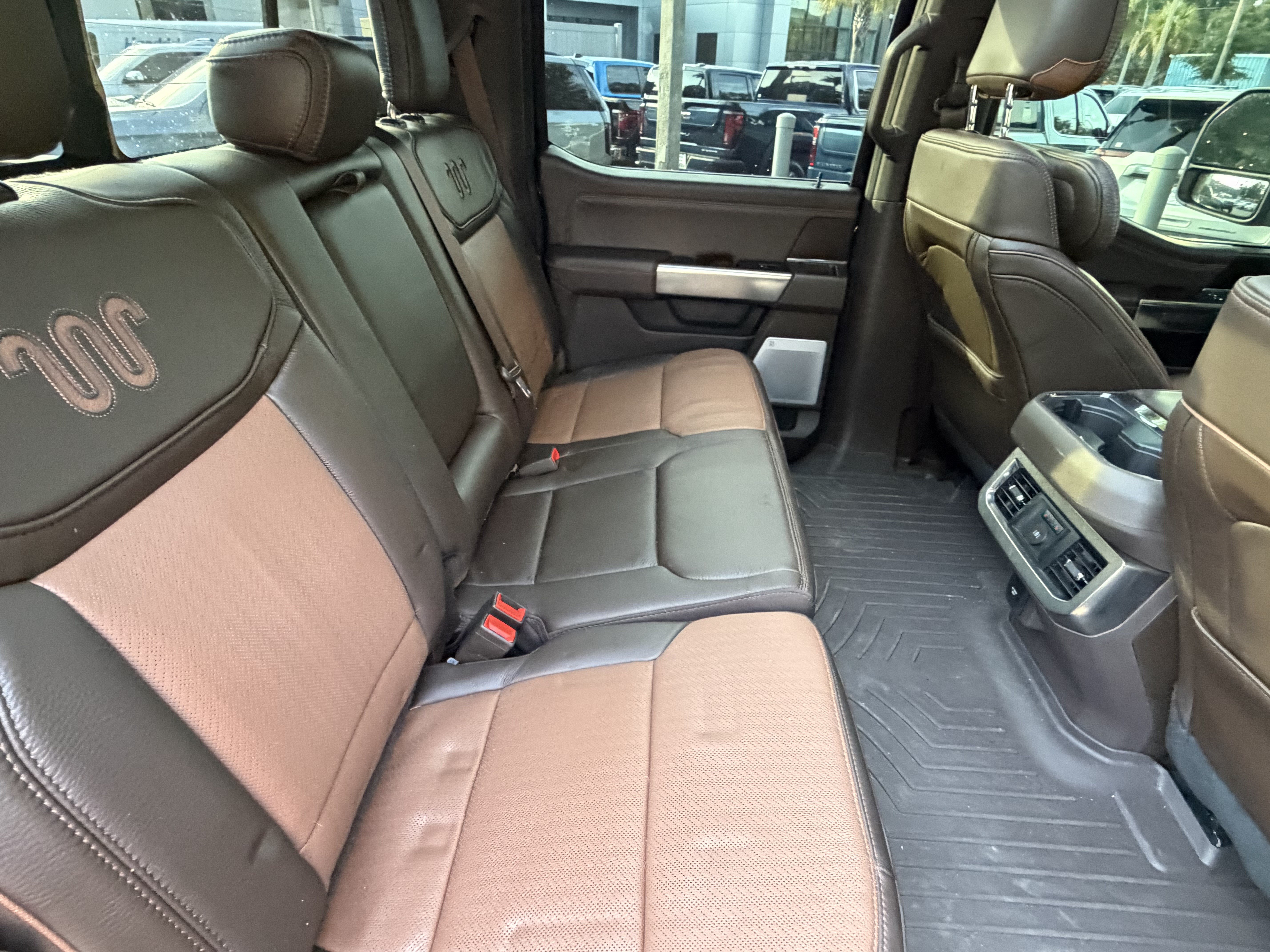 Used 2025 Ford F350 King Ranch w/ FX4 Off-Road Package AWD/4WD image 42