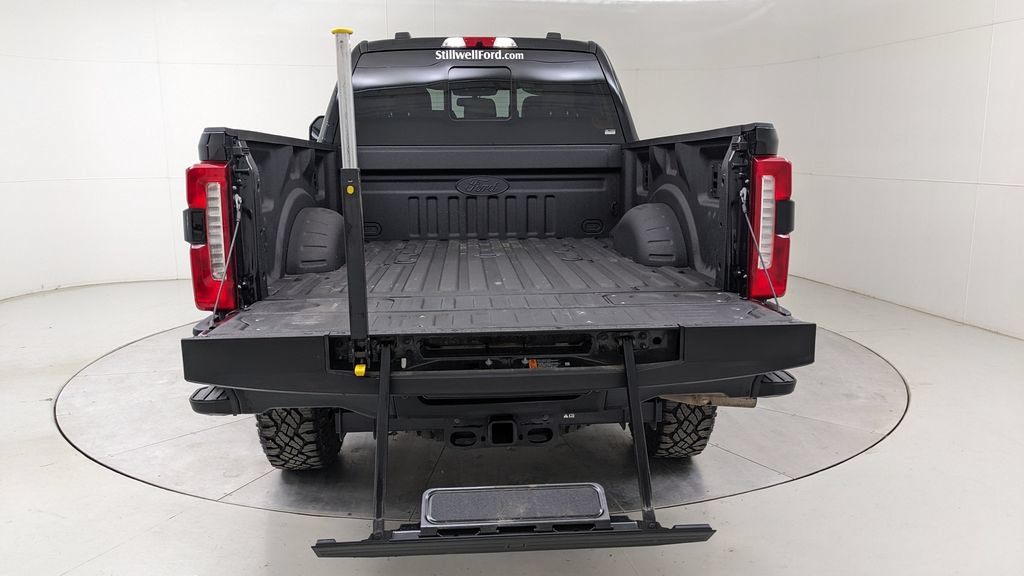 Certified 2026 Ford F350 Lariat w/ Tremor Off-Road Package AWD/4WD image 8