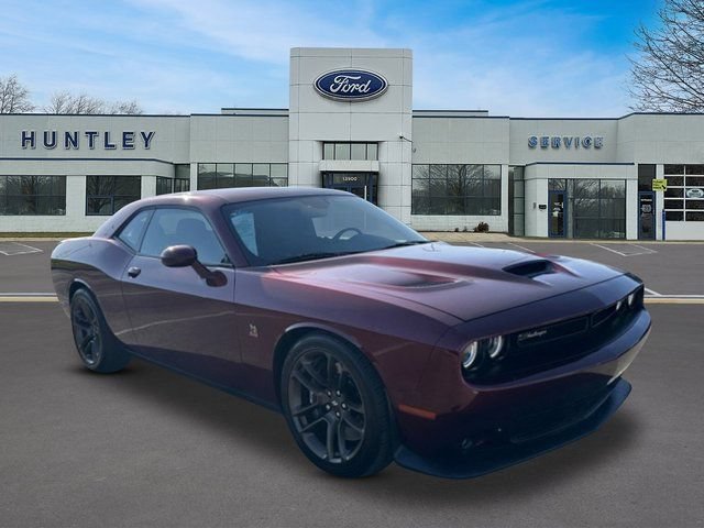 Used 2021 Dodge Challenger R/T Scat Pack w/ Dynamics Package RWD image 4