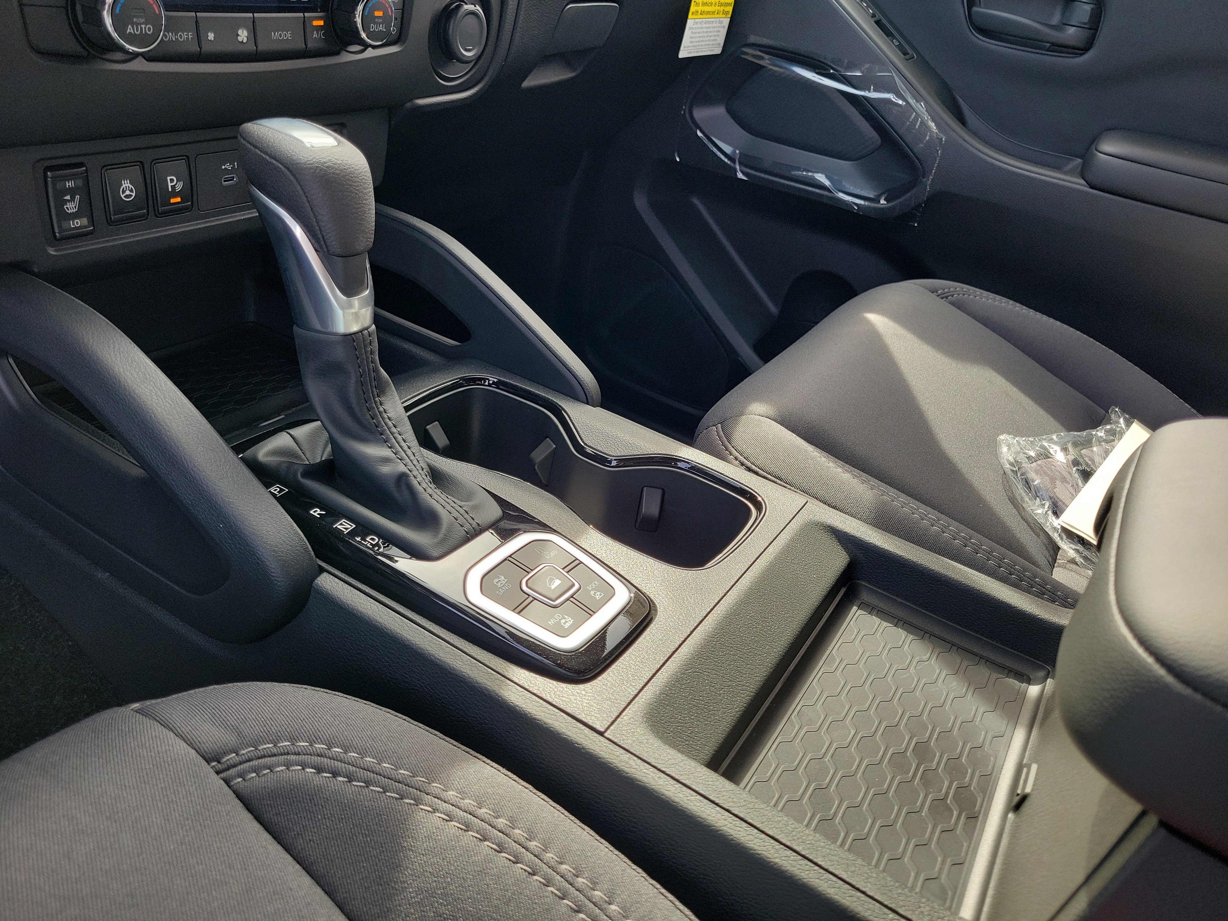 New 2026 Nissan Frontier SV w/ All-Weather Content Package image 29
