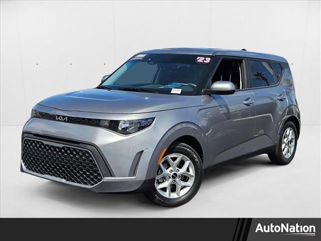 Used 2023 Kia Soul LX w/ LX Technology Package