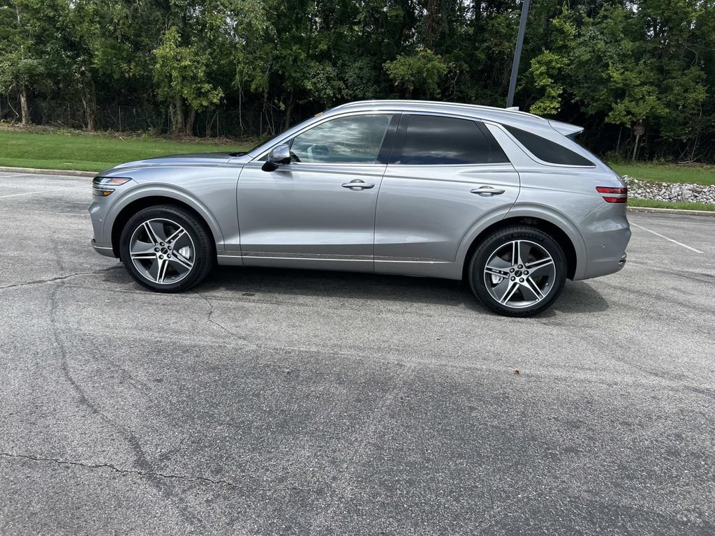 Used 2026 Genesis Electrified GV70 Prestige AWD/4WD image 4