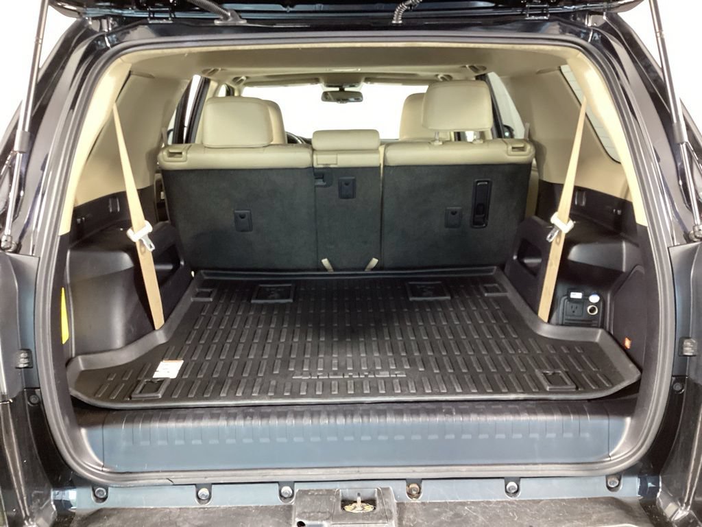 Used 2019 Toyota 4Runner Limited AWD/4WD image 29