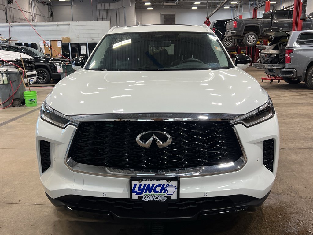 Used 2024 INFINITI QX60 Luxe AWD/4WD image 7