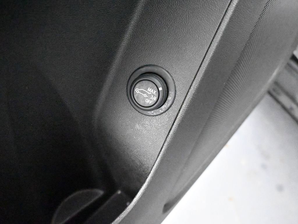 Used 2024 Chevrolet Equinox RS AWD/4WD image 31