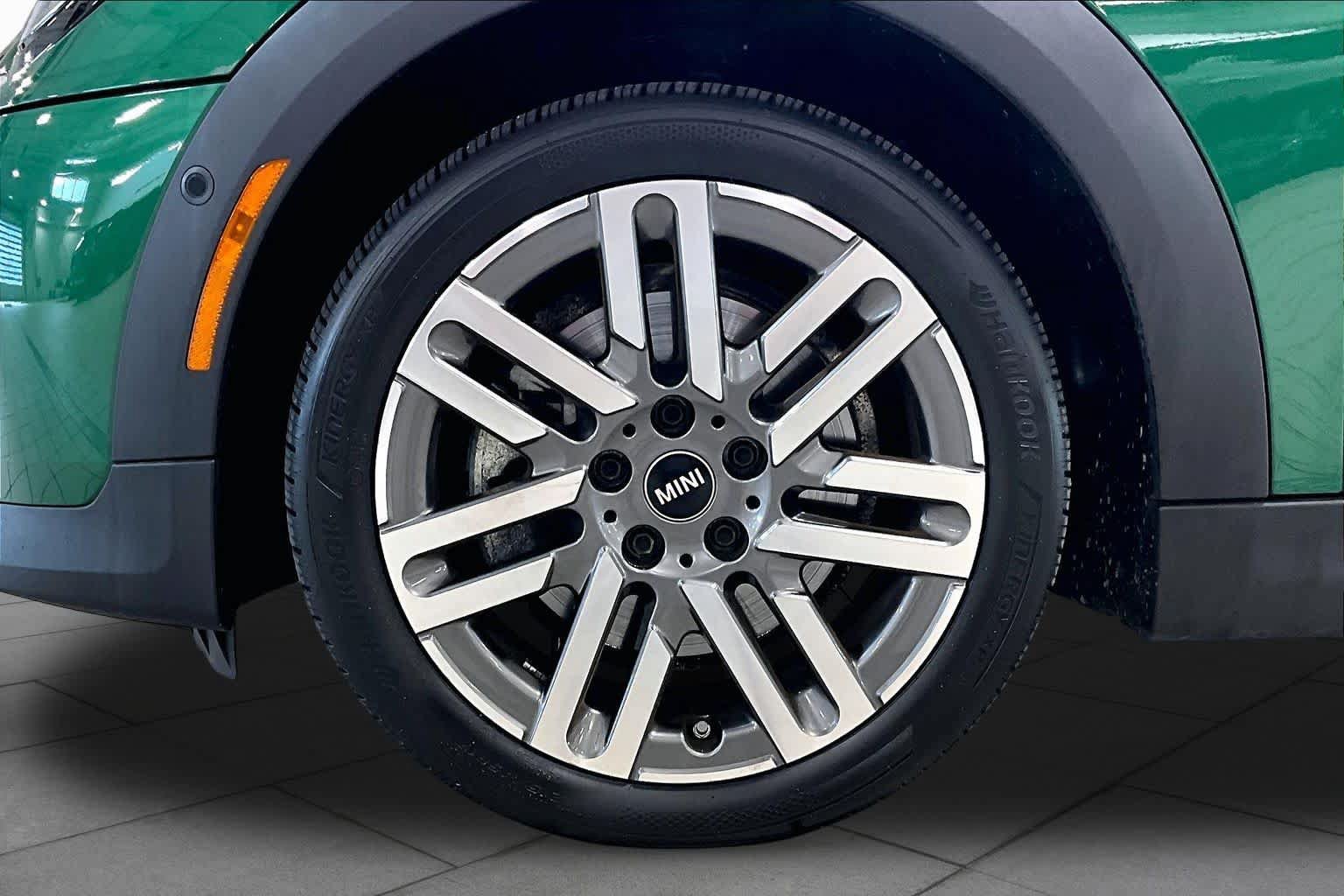 Used 2025 MINI Cooper Convertible FWD image 11