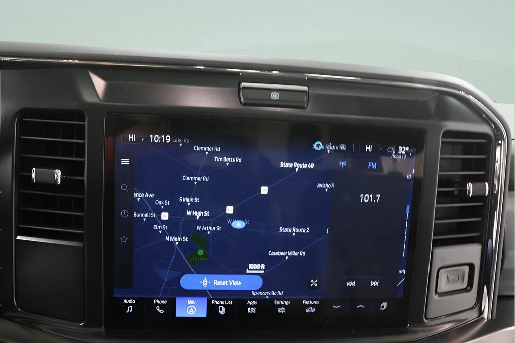 Used 2026 Ford F250 Lariat w/ Black Appearance Package image 15