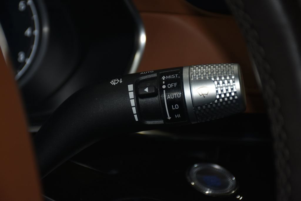 Used 2023 Genesis G80 2.5T image 11