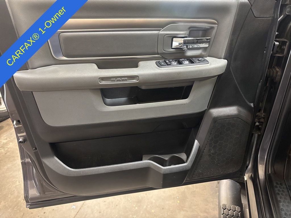 Used 2019 RAM 1500 Classic Warlock AWD/4WD image 8