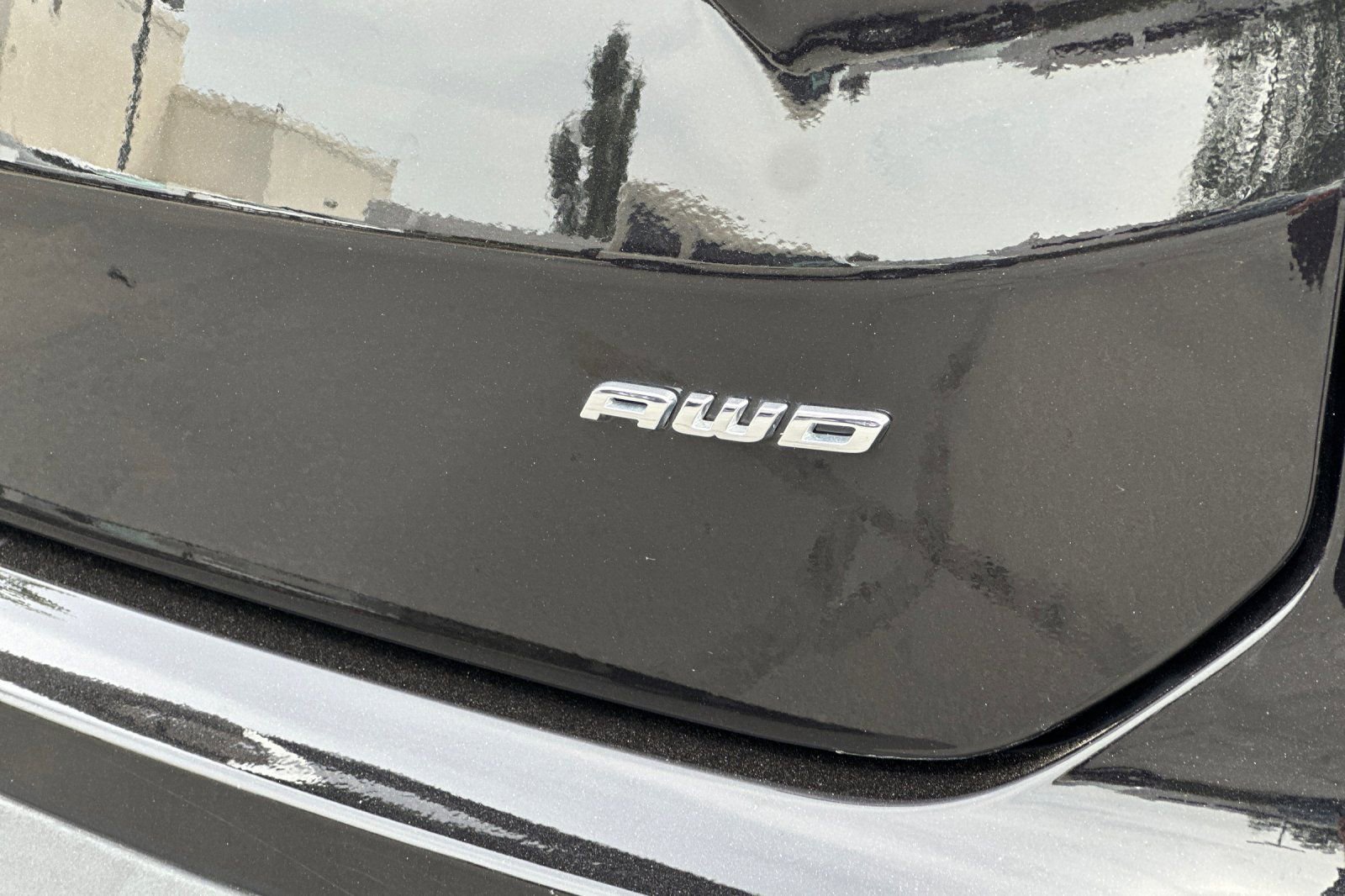 Used 2024 Ford Edge Titanium image 26