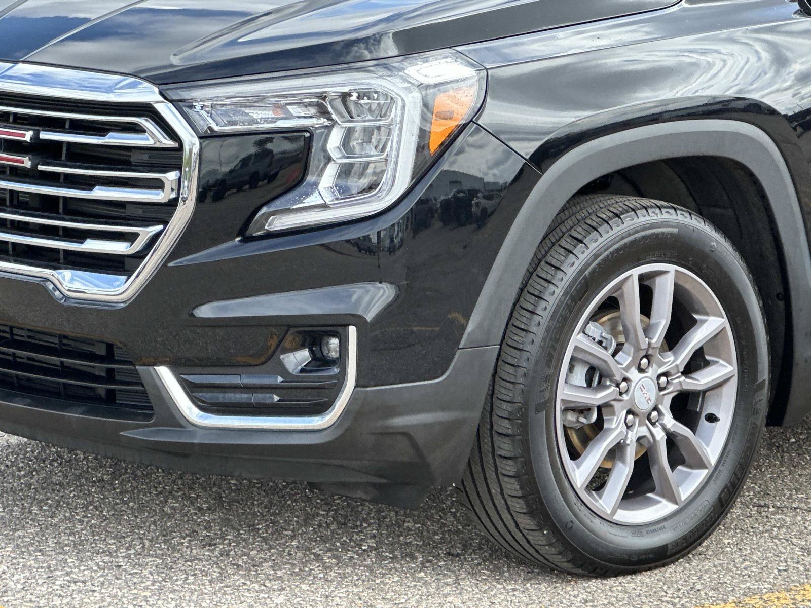 Certified 2023 GMC Terrain SLT AWD/4WD image 7