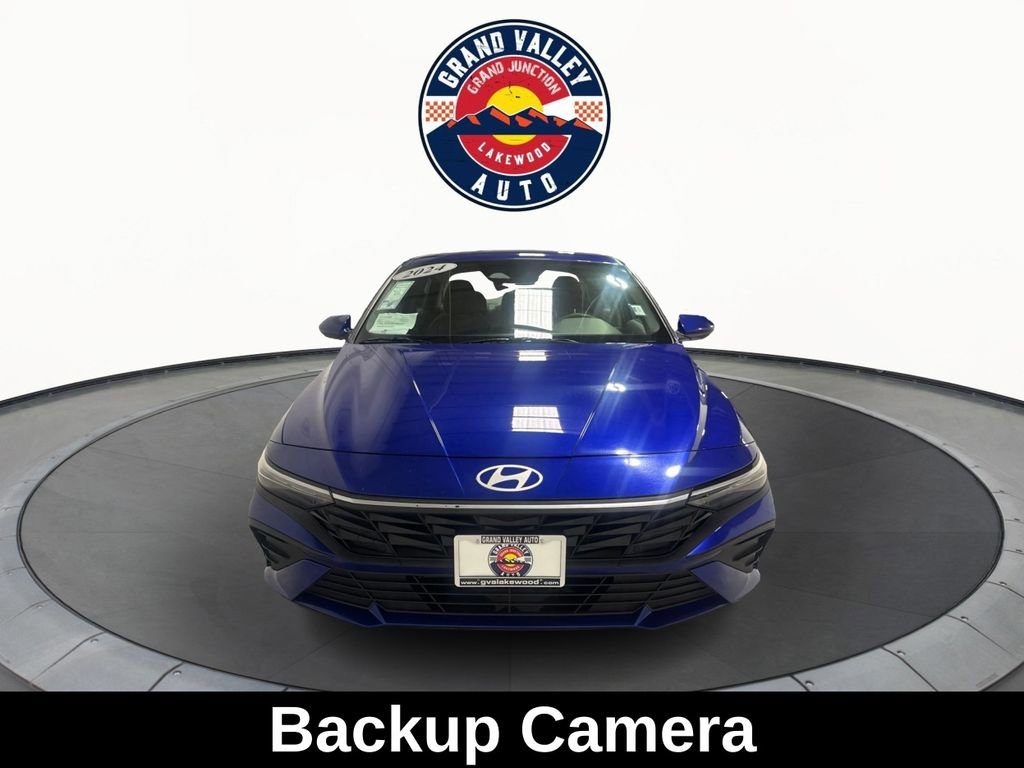 Used 2024 Hyundai Elantra SE image 4